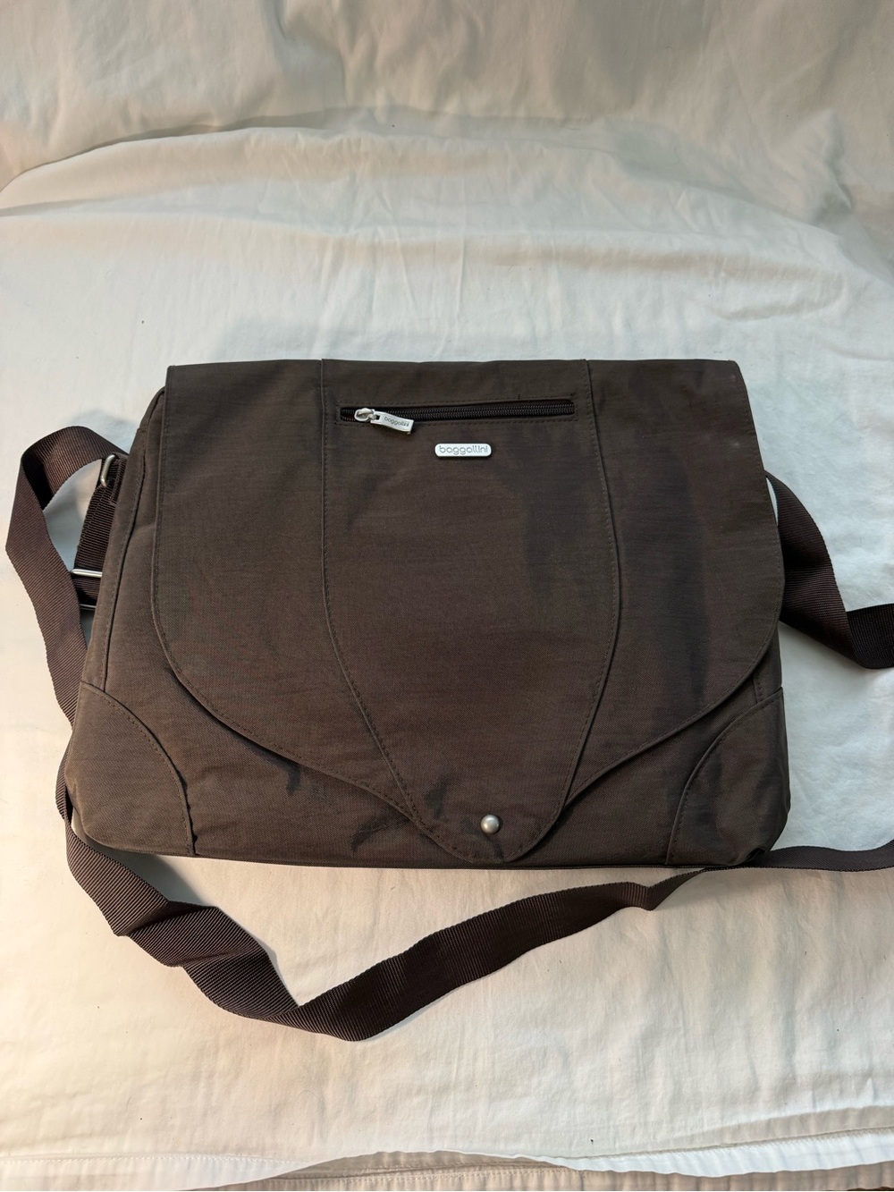 Baggallini Crossbody Messenger Bag